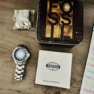 Fossil blue men’s watch am3688 with 2007 brown Tin, book and extensions
